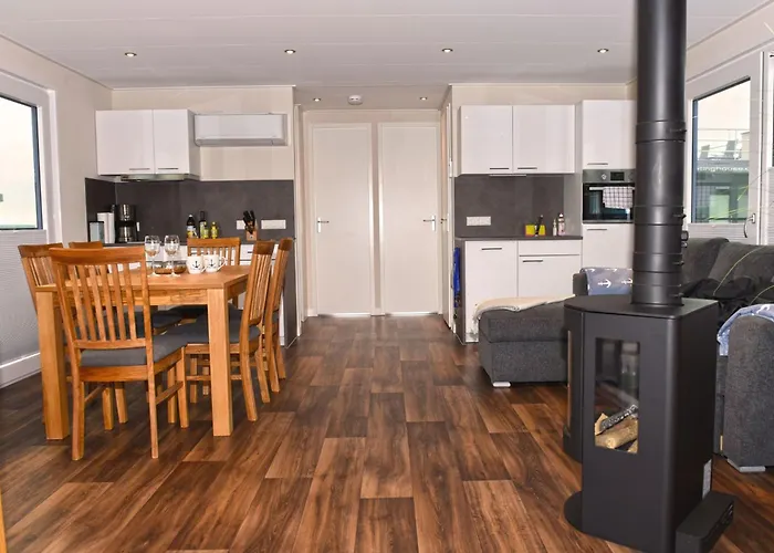 Hausboot Dolce Am Baerwaldersee By Interhome Appartement *